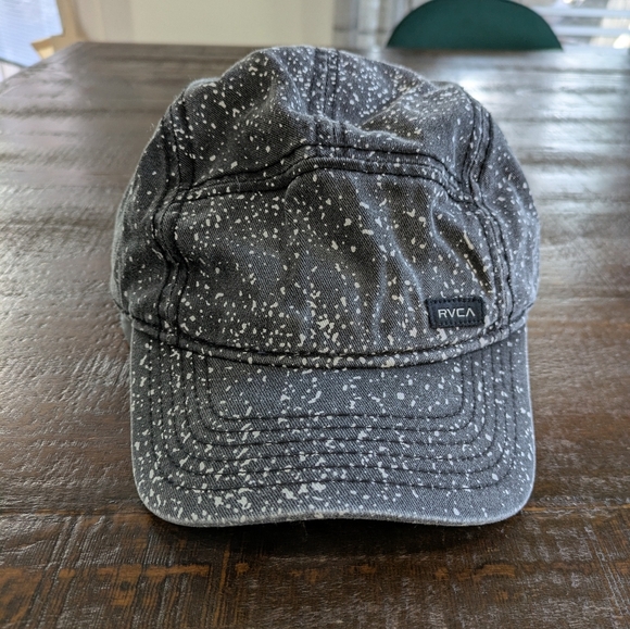 Distressed Look RVCA 100% Cotton Adult One Size Fits All Adjustable Cap - Picture 1 of 14